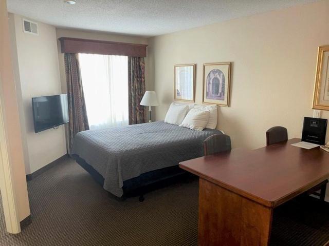 River Hills Hotel- Mankato Eksteriør billede